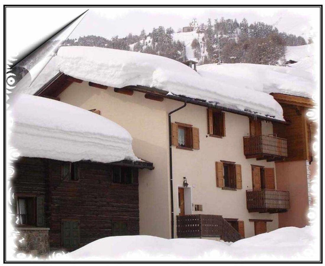 Baita Carosello Apt 4 By Livigno Accomodation Exteriör bild